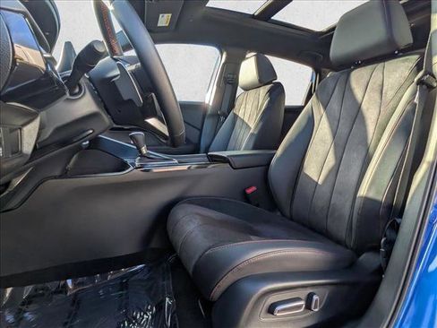 New 2025 Acura ADX A-Spec image 4