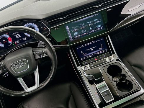 Used 2021 Audi Q8 Premium Plus w/ Premium Plus Package AWD/4WD image 19
