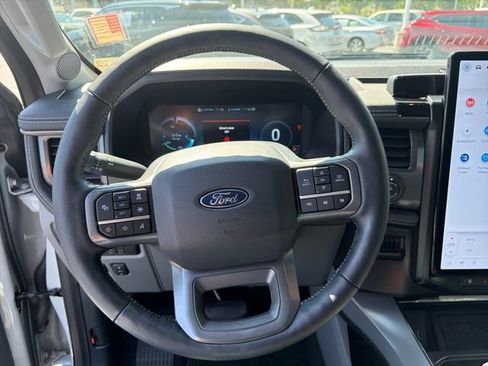 Used 2024 Ford F150 Lightning Flash AWD/4WD image 31