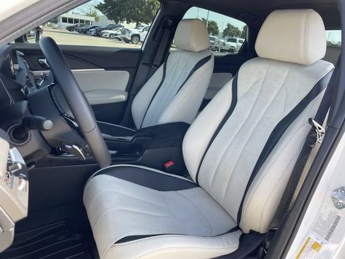 Used 2025 Acura Integra A-Spec FWD image 25
