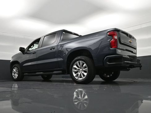 Used 2022 Chevrolet Silverado 1500 Custom w/ Safety Confidence Package RWD image 27