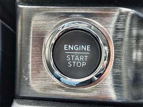 Used 2024 Ford F250 Lariat image 34