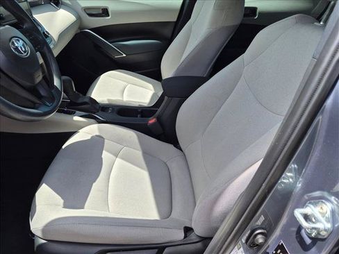 Used 2024 Toyota Corolla Cross L FWD image 15