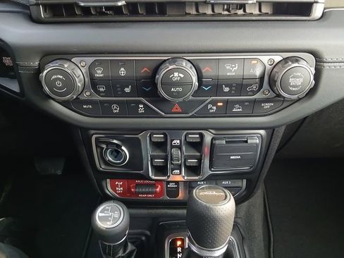 New 2026 Jeep Gladiator Mojave AWD/4WD image 23