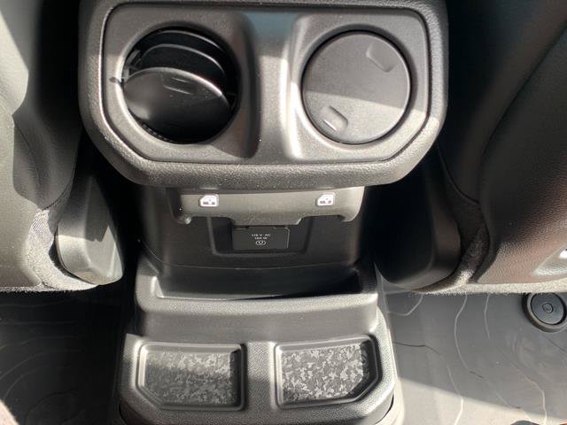 New 2026 Jeep Wrangler Unlimited Sahara AWD/4WD image 44