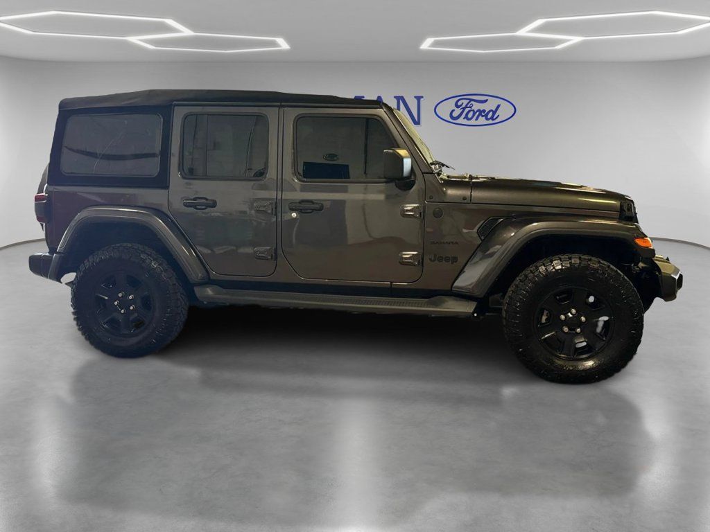 Used 2024 Jeep Wrangler Unlimited Sahara w/ Safety Group AWD/4WD image 5