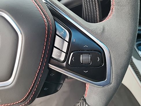 Used 2023 Chevrolet Corvette Z06 RWD image 16