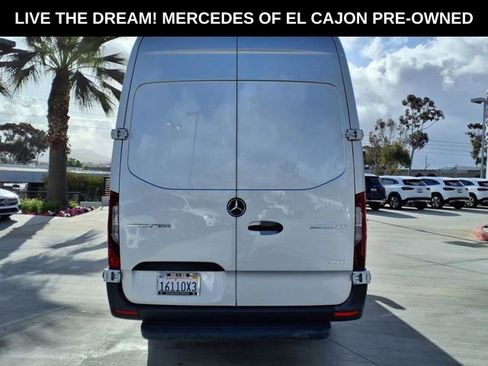 Used 2024 Mercedes-Benz Sprinter 3500 image 19