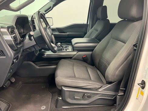 Used 2023 Ford F150 XLT w/ Equipment Group 302A High image 4