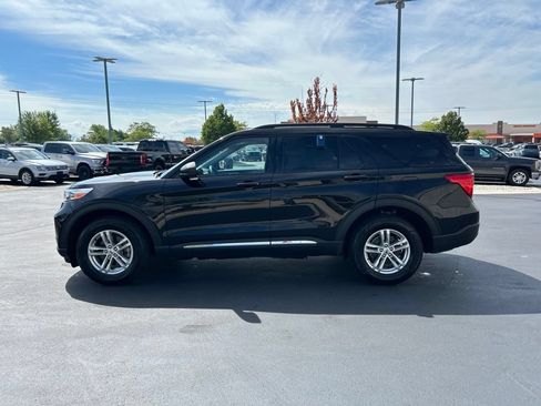 Certified 2023 Ford Explorer XLT w/ Equipment Group 202A AWD/4WD image 10