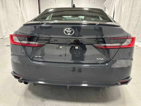 Used 2025 Toyota Camry XSE image 6