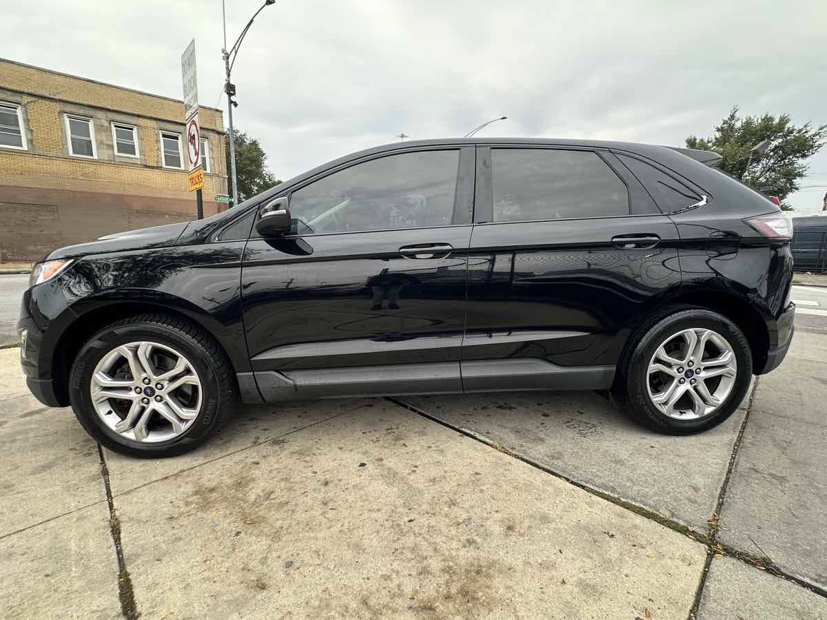 Used 2018 Ford Edge Titanium AWD/4WD image 8