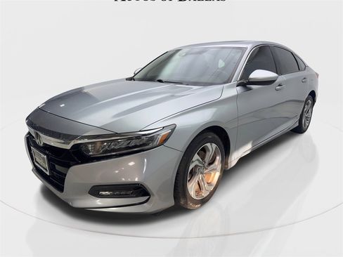 Used 2018 Honda Accord EX image 2