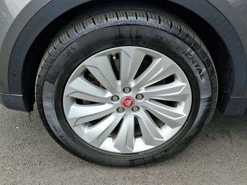 Used 2020 Jaguar E-PACE SE AWD/4WD image 9