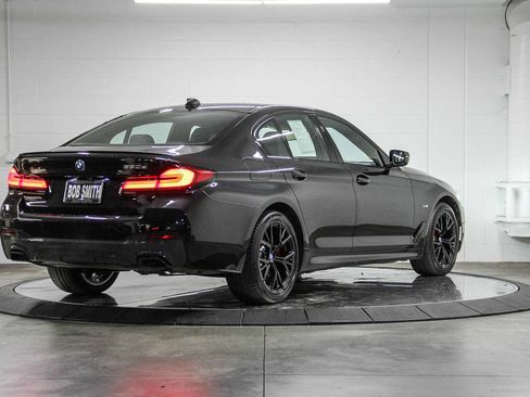 Certified 2023 BMW 530e w/ M Sport Package image 6