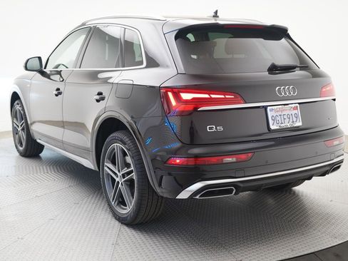 Used 2023 Audi Q5 e Premium Plus w/ Premium Plus Package image 3