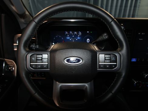 New 2026 Ford F250 Lariat w/ Lariat Premium Package image 10