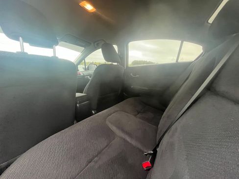 Used 2013 Honda Civic LX image 17