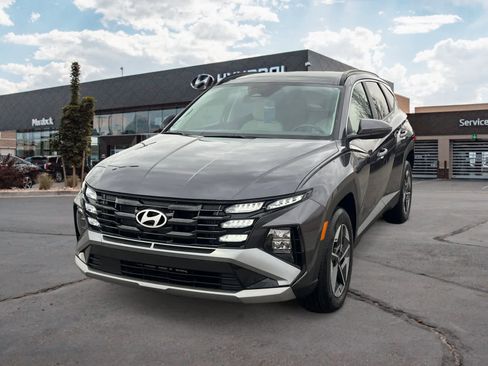 Used 2025 Hyundai Tucson SEL image 1