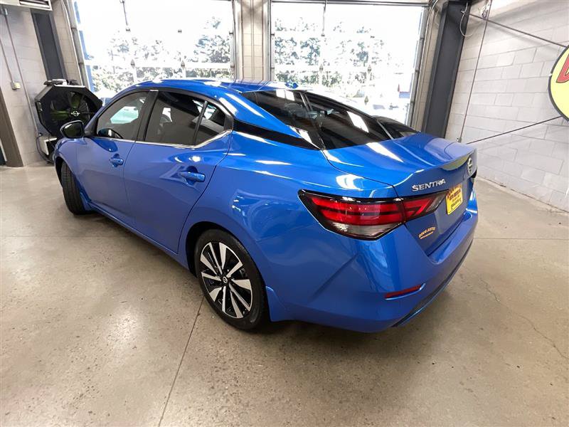 Used 2021 Nissan Sentra SV w/ SV Premium Package FWD image 3