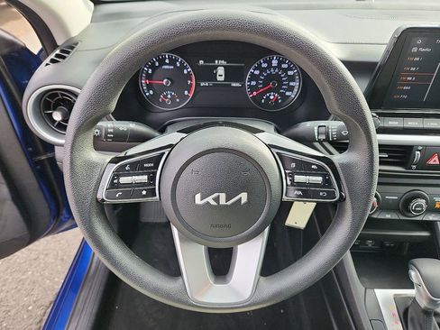 Certified 2023 Kia Forte LXS w/ LXS Technology Package image 19