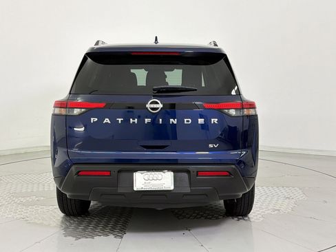 Used 2024 Nissan Pathfinder SV FWD image 10