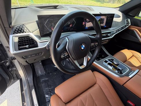 Used 2024 BMW X5 sDrive40i w/ Premium Package RWD image 22