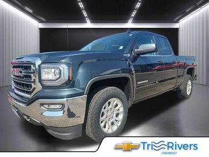 Used 2017 GMC Sierra 1500 SLE w/ SLE Value Package