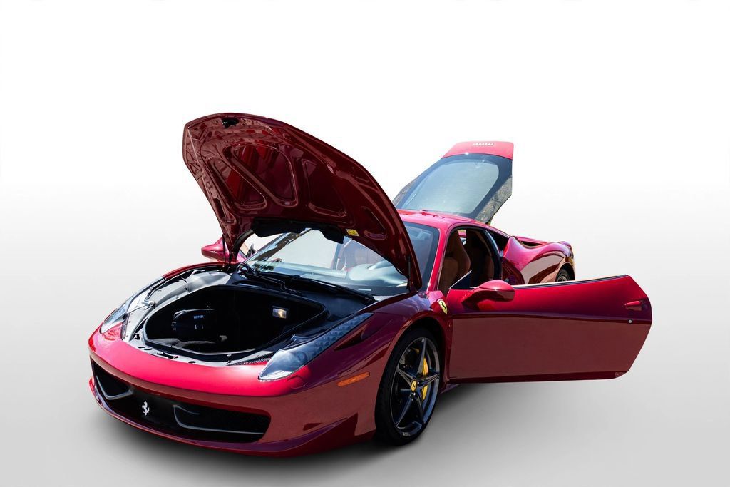 Used 2013 Ferrari 458 Italia Coupe RWD image 33