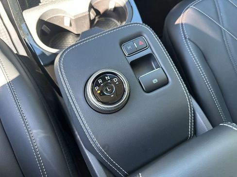 Used 2023 Ford Mustang Mach-E Select image 24