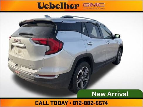 Used 2020 GMC Terrain SLT w/ Preferred Package image 3