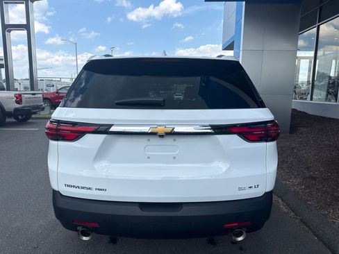 Used 2023 Chevrolet Traverse LT w/ LPO, Floor Liner Package AWD/4WD image 7