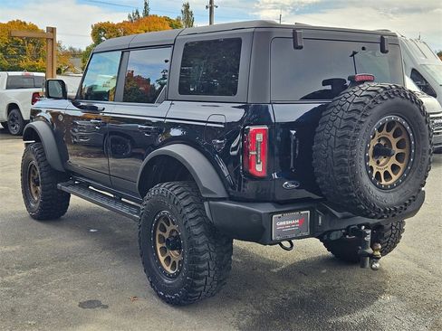 Used 2021 Ford Bronco Wildtrak image 5