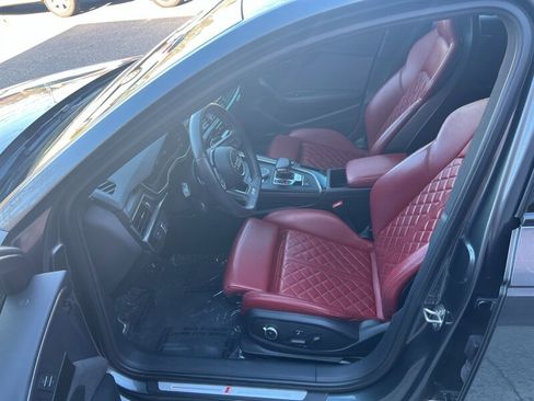 Used 2018 Audi S4 Premium Plus w/ Navigation Package image 9
