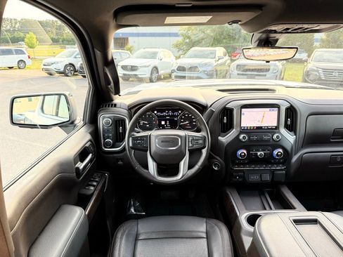 Used 2020 GMC Sierra 1500 Denali w/ Denali Ultimate Package AWD/4WD image 30