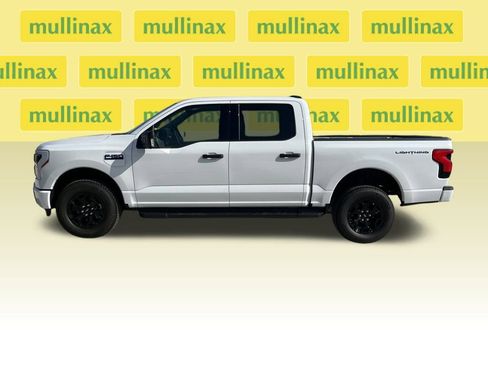 New 2025 Ford F150 Lightning XLT image 10