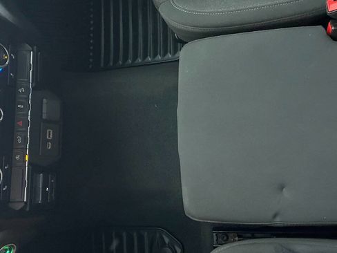 Used 2020 GMC Sierra 1500 SLE w/ SLE Value Package image 36