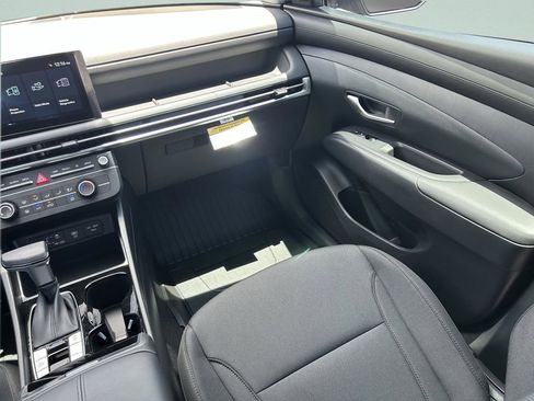 New 2026 Hyundai Tucson SE FWD image 18
