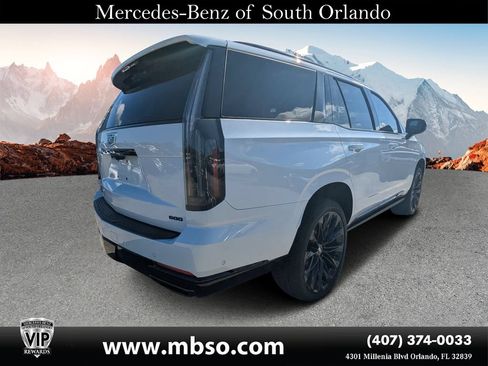 Used 2026 Cadillac Escalade Platinum Sport w/ LPO, ONYX Package AWD/4WD image 2