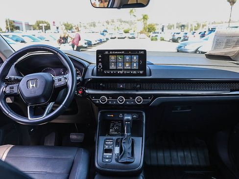 Certified 2023 Honda CR-V EX-L image 2