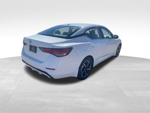 New 2025 Nissan Sentra SV image 6