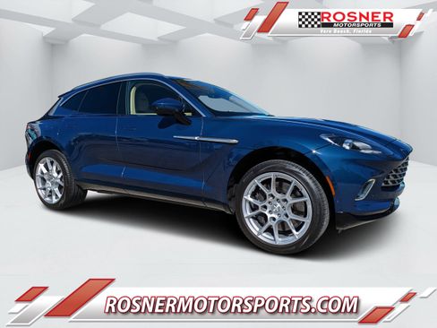 Used 2024 Aston Martin DBX image 1