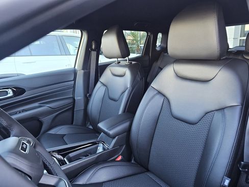 New 2026 Jeep Compass Latitude image 22