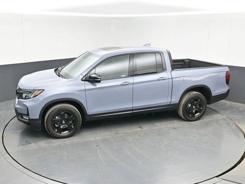 New 2026 Honda Ridgeline Black Edition image 35