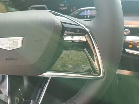 New 2026 Cadillac Lyriq Sport image 33