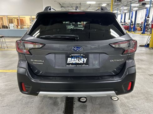 Certified 2020 Subaru Outback Limited image 7