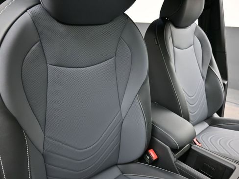 New 2026 Volkswagen Tiguan SE R-Line AWD/4WD image 14