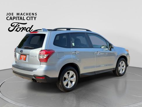 Used 2016 Subaru Forester 2.5i Premium AWD/4WD image 5