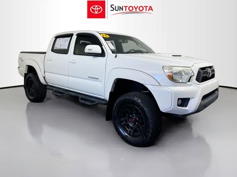 Used 2013 Toyota Tacoma PreRunner image 1