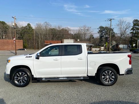 New 2025 Chevrolet Silverado 1500 LT image 6